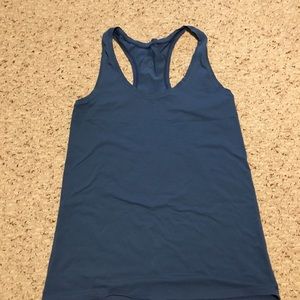 Lululemon tanks